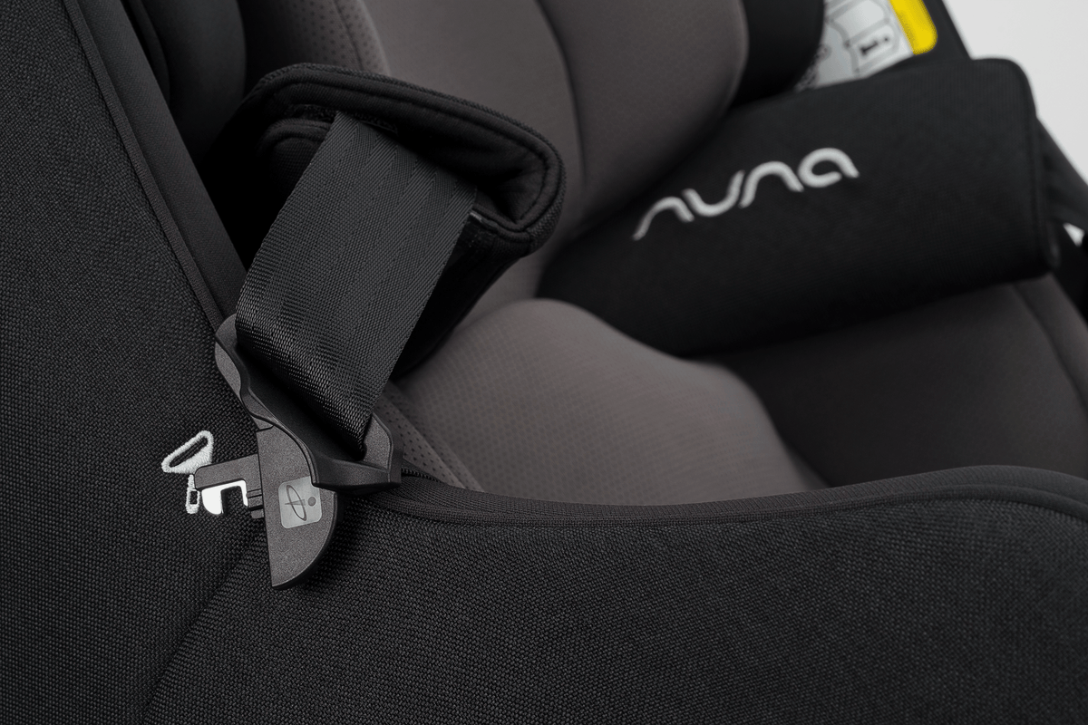 Nuna RELX Wind Car Seat - Caviar