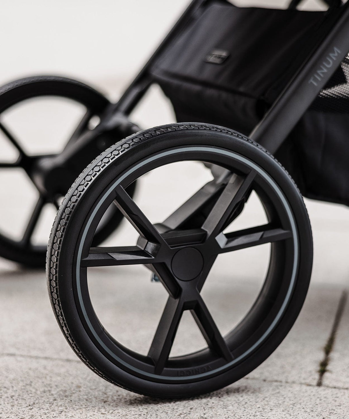 Venicci Tinum Edge Pebble 360 PRO 2 Travel System - Ocean